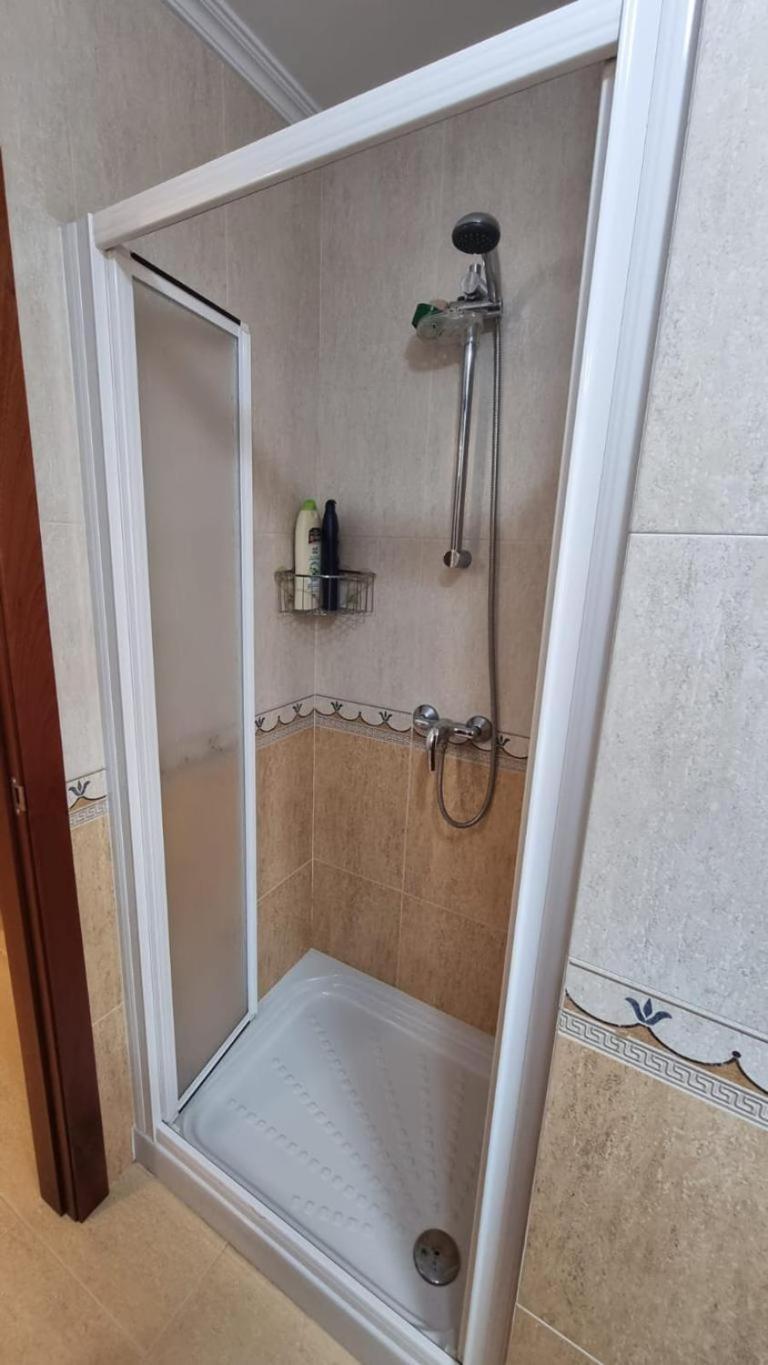 Apartamento 1 Dormitorio 4 Personas En El Grove O Grove Exterior photo